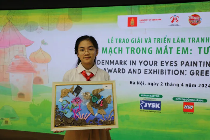 Trao giải Cuộc thi 