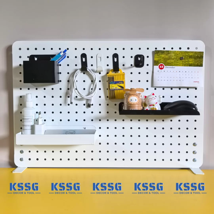 BẢNG PEGBOARD KẸP BÀN TREO DỤNG CỤ DECOR