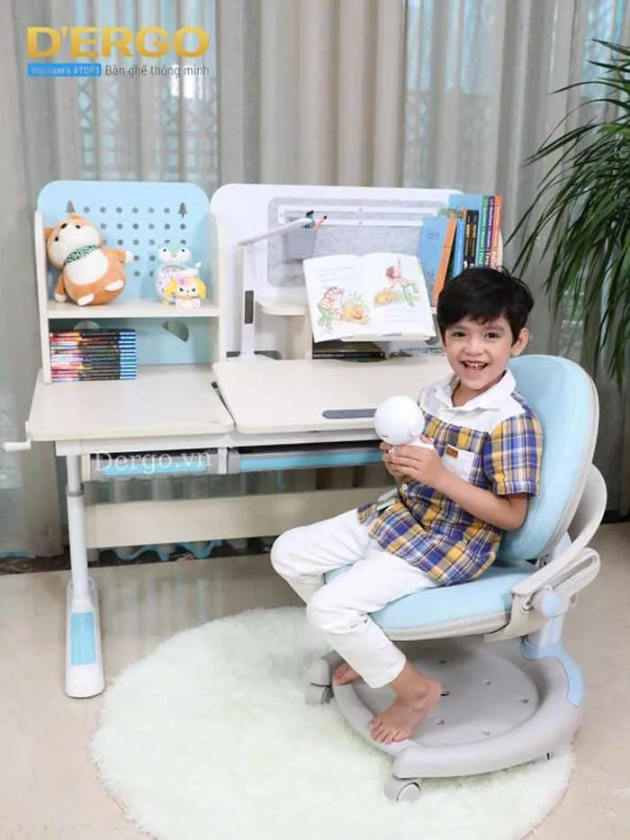 Cách sắp xếp bàn học đơn giản, ngăn nắp, khoa học - Báo Tuyên Quang điện tử