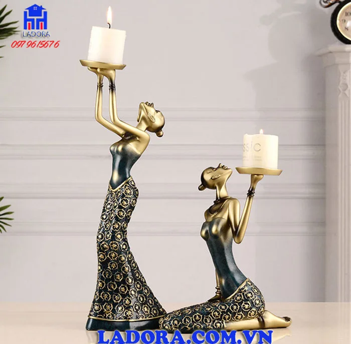 Chân nến Cô gái trang trí để bàn đẹp và sang trọng tại Ladora Shop