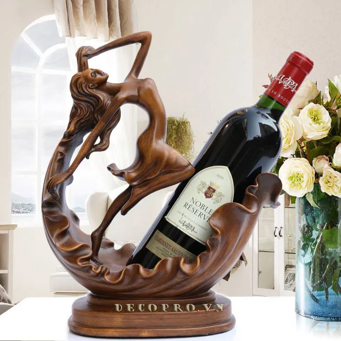Kệ Rượu Vang Vũ Công – Đồ Decor Nghệ Thuật Sang Trọng