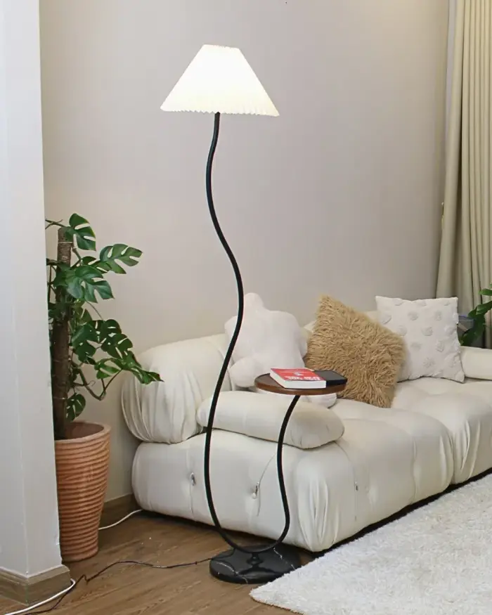 Đèn Cây Đứng Decor HUTA Light For Life KC10 Thân Thép Kết Hợp Bàn Cafe