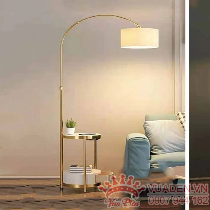 Đèn cây Decor phòng khách sang trọng