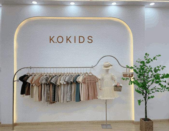 Top 33+ Thiết kế shop quần áo trẻ em siêu đẹp, hút khách nhất 2026 |  Pendecor