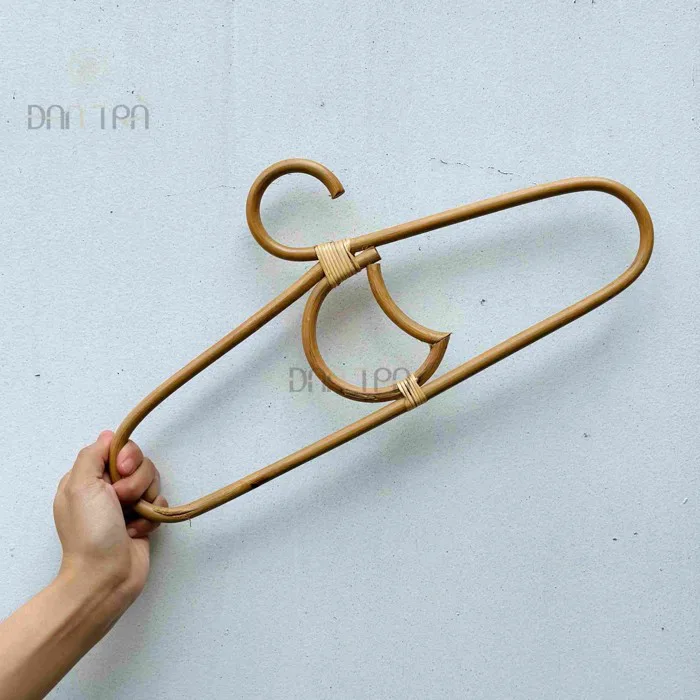 Móc mây treo đồ gia công tại làng nghề mây tre Việt Nam