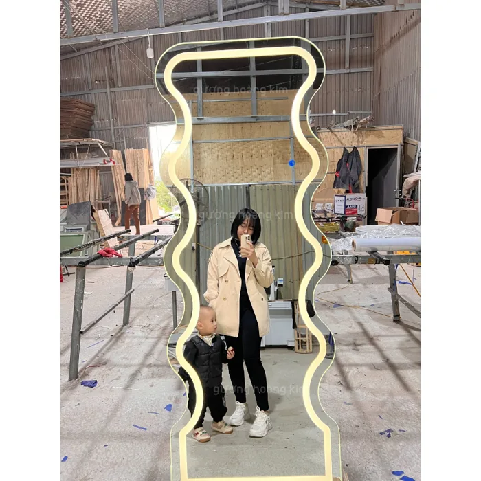 Gương Soi Toàn Thân Dáng Lượn Sóng