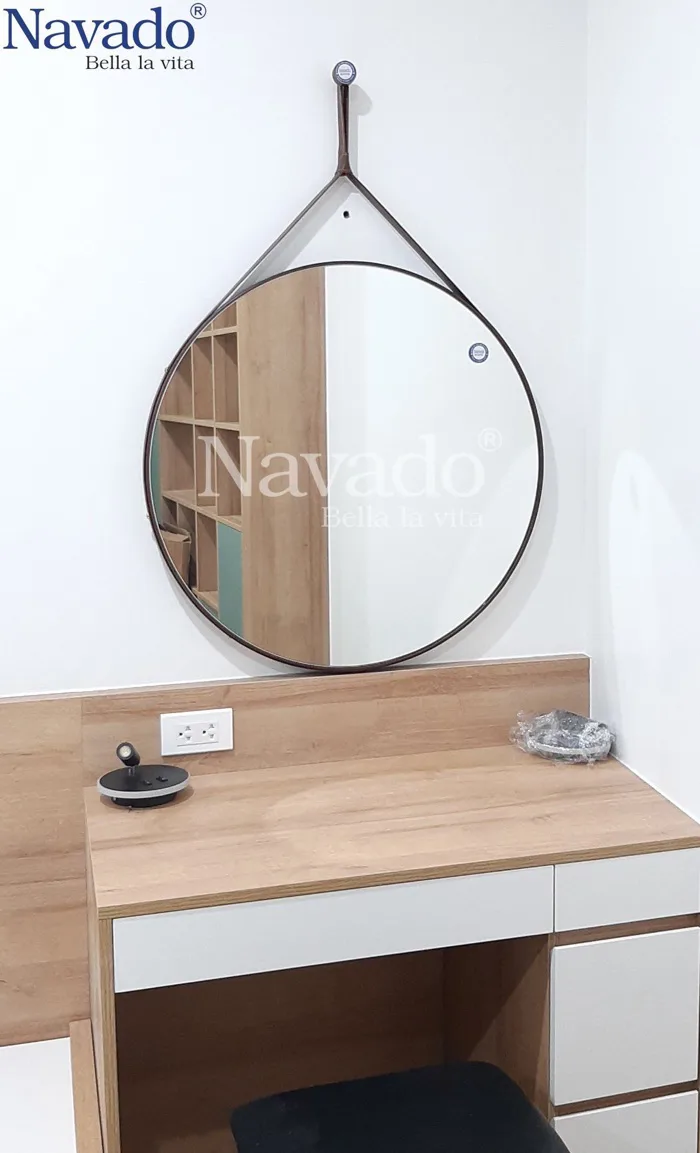 Mẫu gương decor treo tường dây da Navado