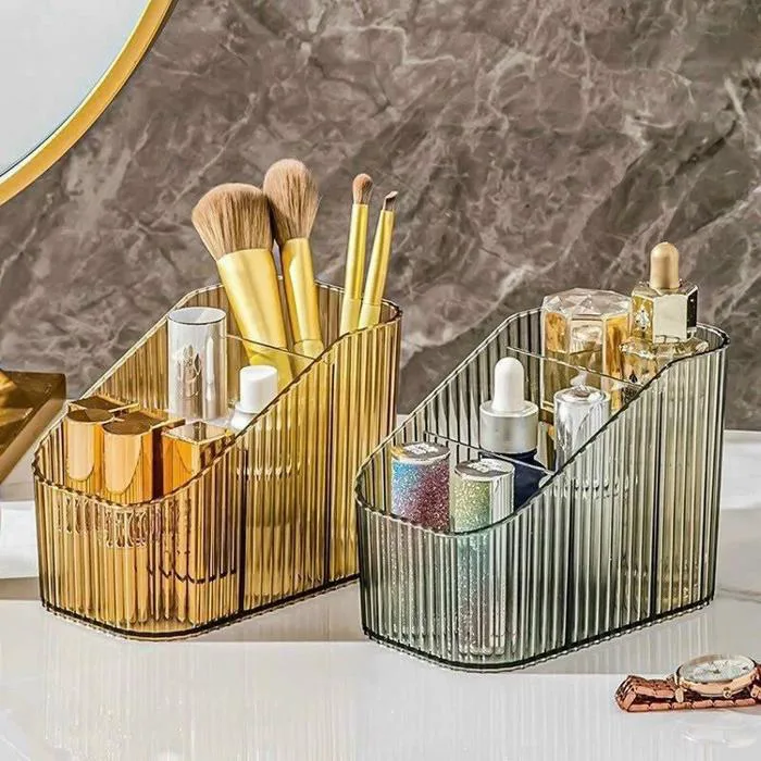 Hộp Đựng Mỹ Phẩm Trong Suốt 3 Ngăn Khay Đựng Cọ Trang Điểm T0812