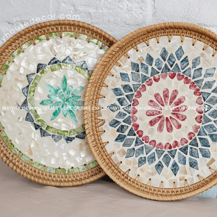 Khay mây khảm trai tròn - Mayhouse – Craft & Décor -