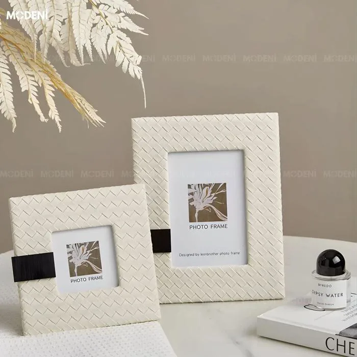 Set Khung Ảnh The Woven Da Phối Kim Loại Cao Cấp Cho Không Gian Decor –  MODENI