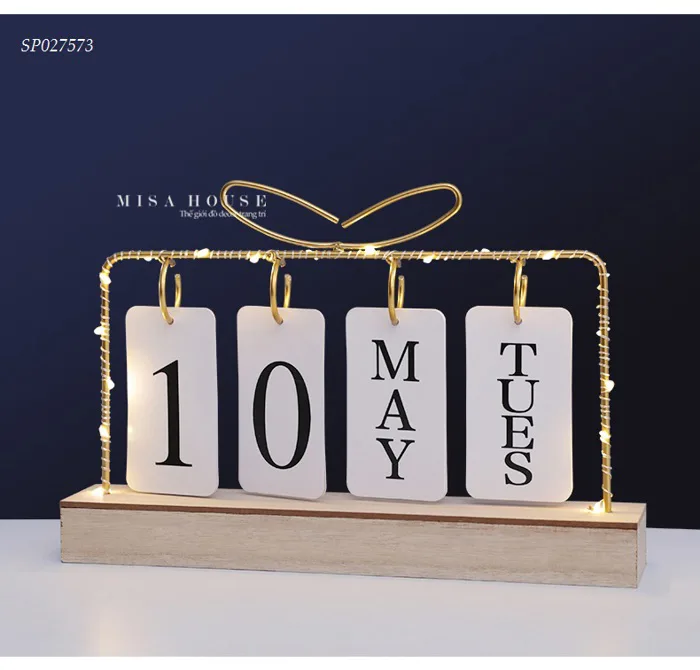 Lịch Trang Trí Gỗ Để Bàn kèm Đèn decor trang trí đơn giản hiện đại - Misa  House
