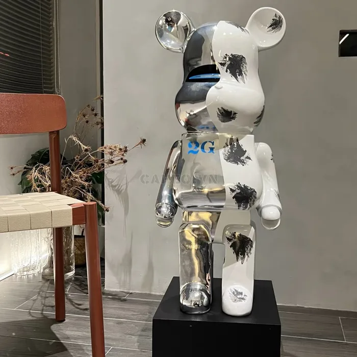 Tượng Gấu Mô Hình Bearbrick 2G 80cm – Cá Heo Decor