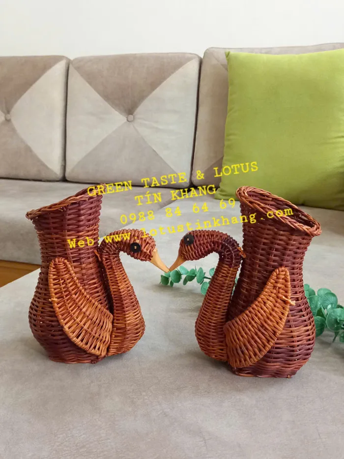 Phụ Kiện Trang Trí Decor, Quà Lưu Niệm Bằng Cói, Mây Tre Đan Thủ Công  lotustinkhang