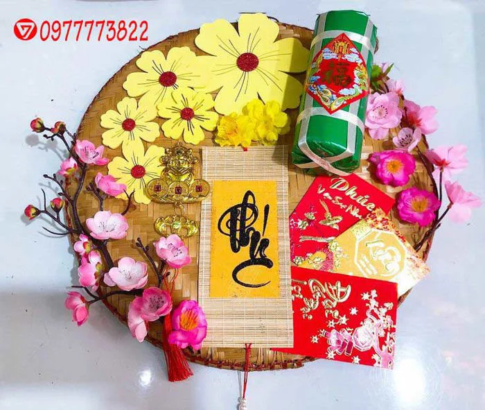 Phụ Kiện trang trí tết đẹp. - Mỹ Thuật Trang Trí