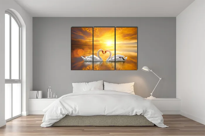 Mách cho bạn một số nguyên tắc khi chọn tranh decor phòng ngủ - Báo Đồng  Khởi Online