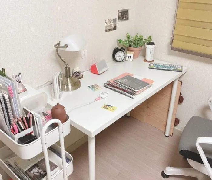 Cách trang trí bàn học đẹp khơi nguồn cảm hứng học tập | Viết bởi giftydecor
