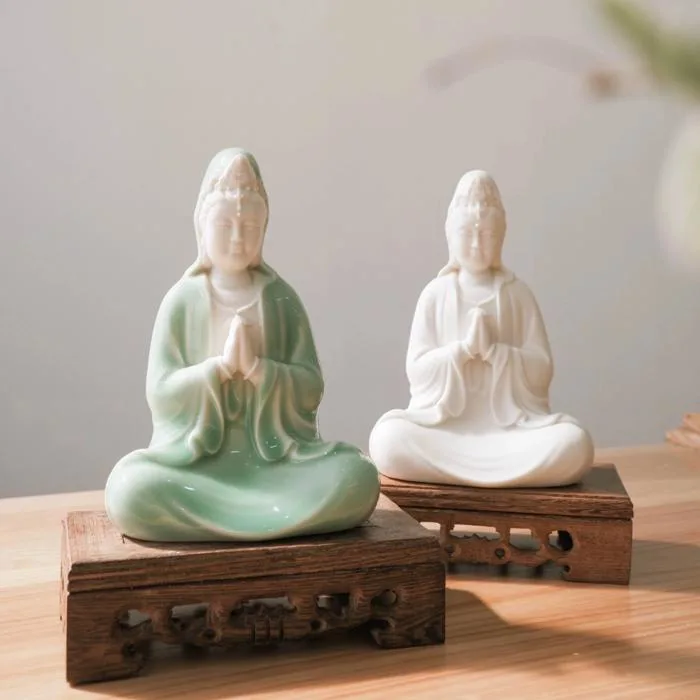 Tượng Quan Âm nhỏ đặt bàn làm việc Nhà Mình - Decor Phật Giáo
