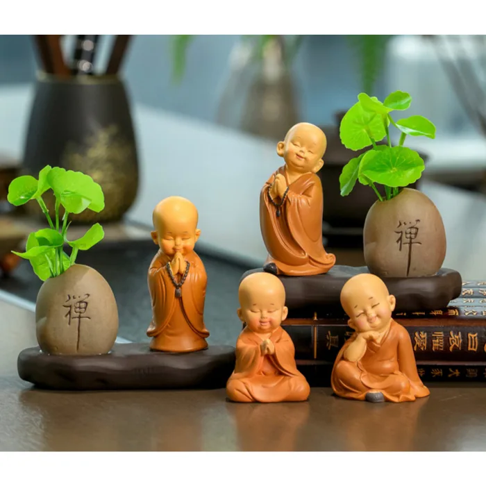 Phong Thủy Ngũ Hành - Tượng Chú Tiểu Mini Decor Trang Trí Bàn Làm Việc -  Oto - Góc Phong Thủy | Shopee Việt Nam