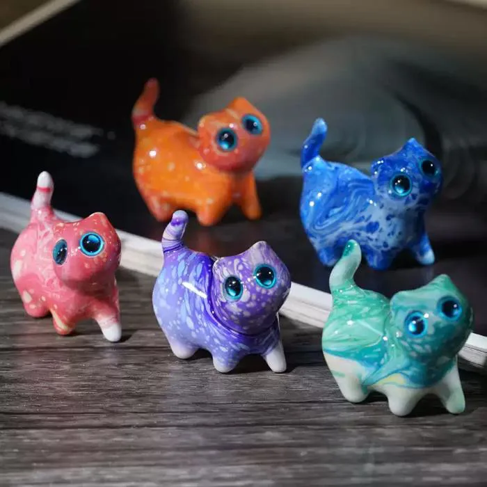 Lucky Cat Figurines (Handmade Mini Desk Decor) – Pottery Poetry