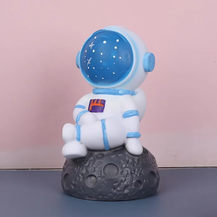 Tượng phi hành gia - Giá Tốt, Miễn Phí Vận Chuyển, Đủ Loại | Shopee Việt Nam